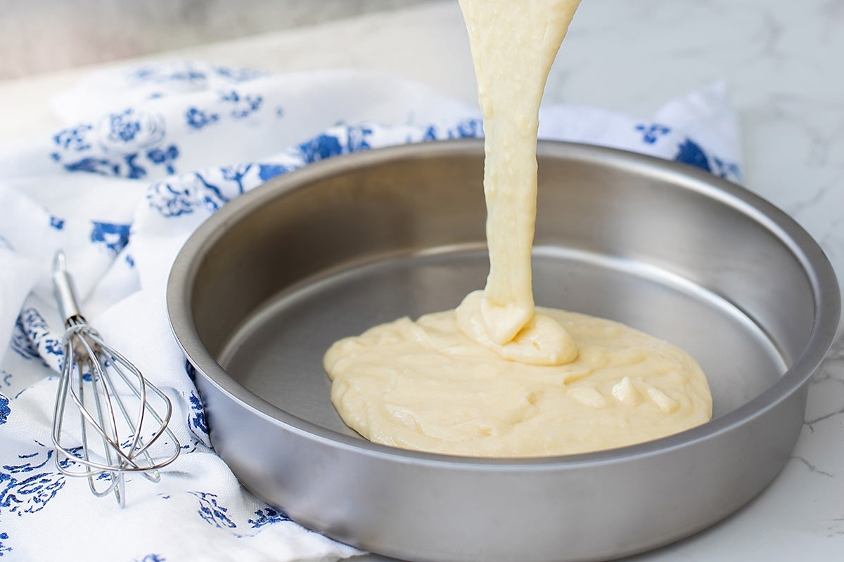 9" Round Cake Pan with No Handles - Homeland Harvest