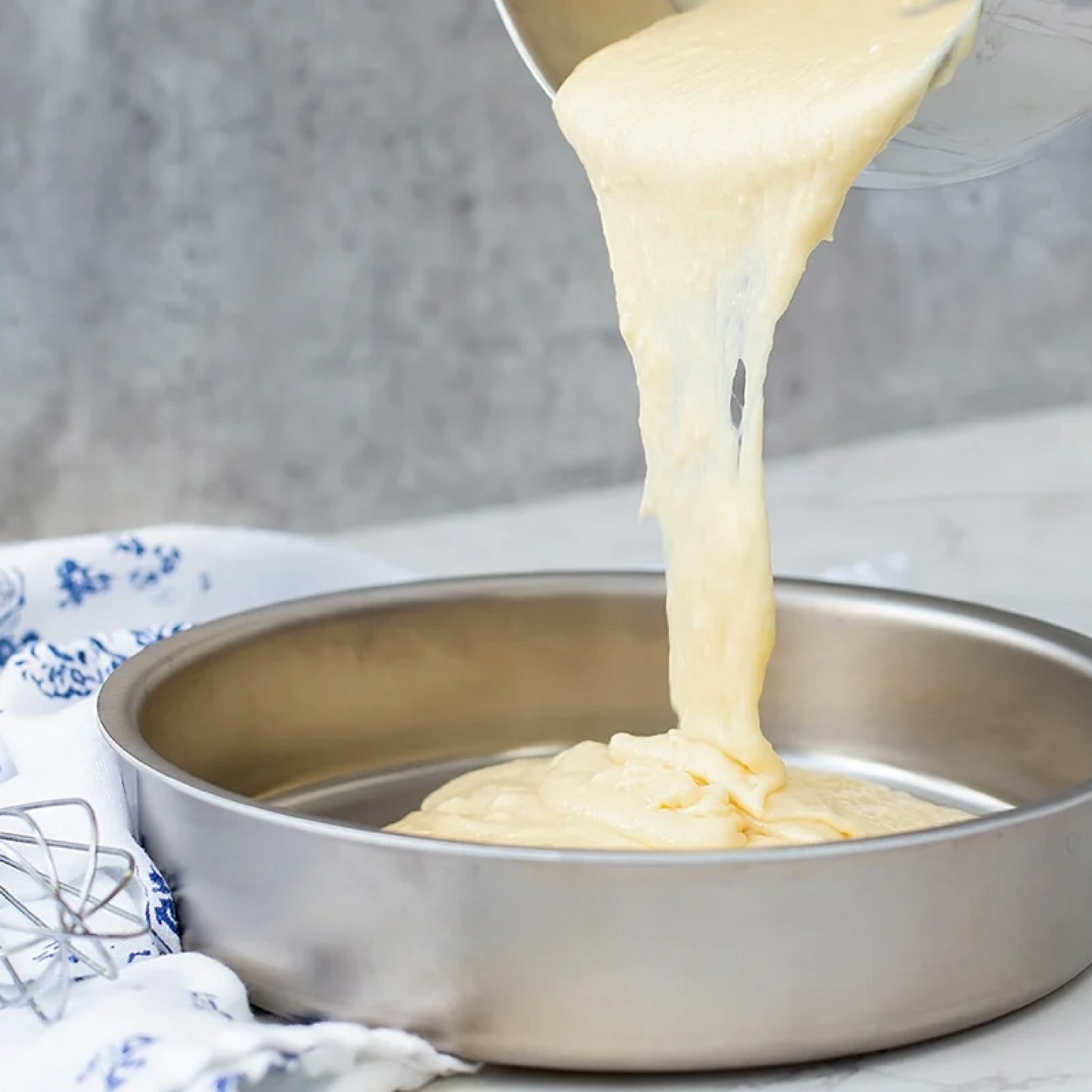 9" Round Cake Pan with No Handles - Homeland Harvest