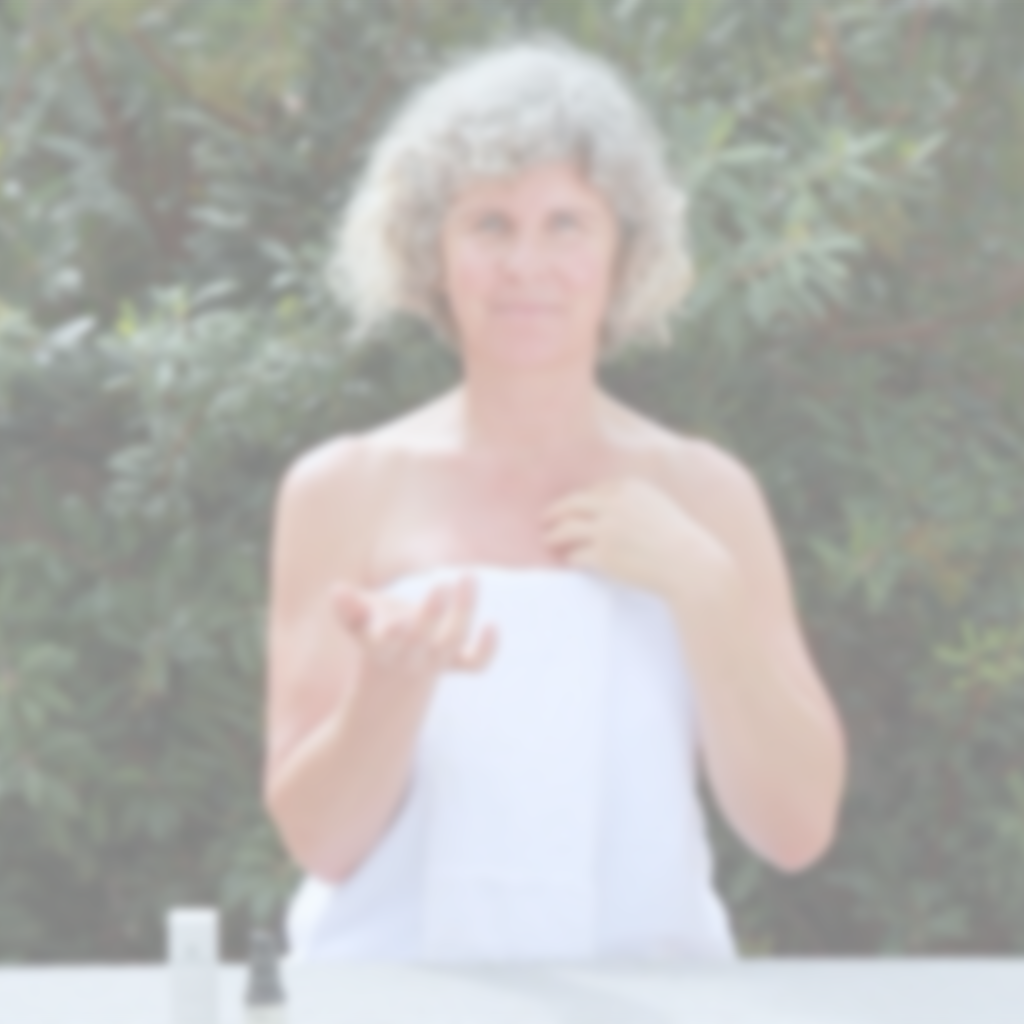 Herbal Facial Oil for Sensitive Skin (15ml)- Collective - Homeland Harvest