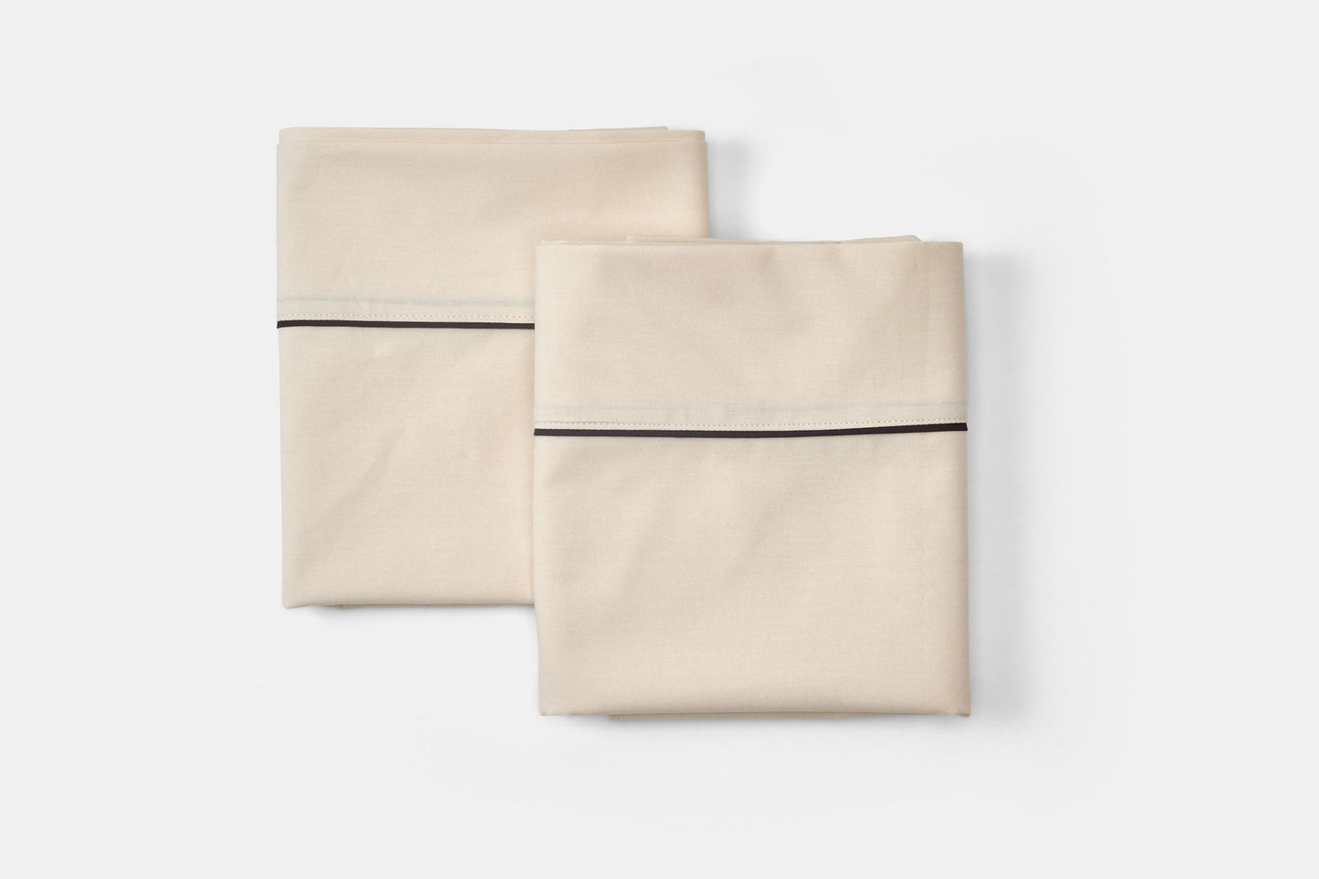 Cotton Bed Pillowcases with Classic Piping Design - Homeland Harvest