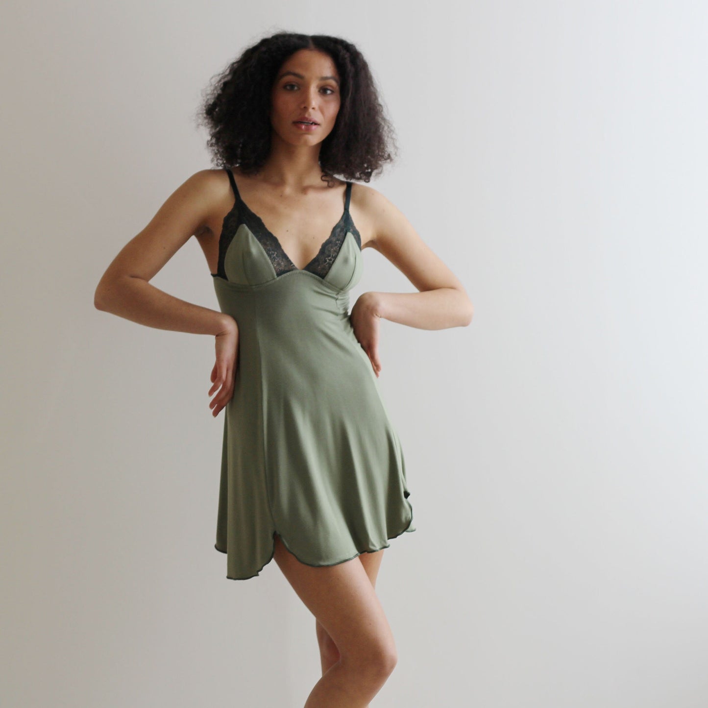 Bamboo Chemise with Scallop Hemline - Homeland Harvest