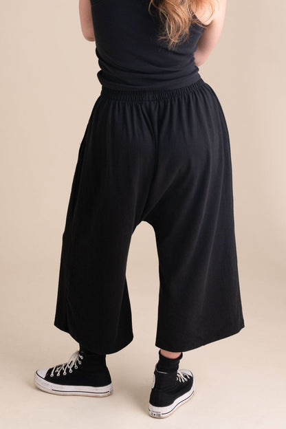 Weekend Pants (Updated) in Graphite