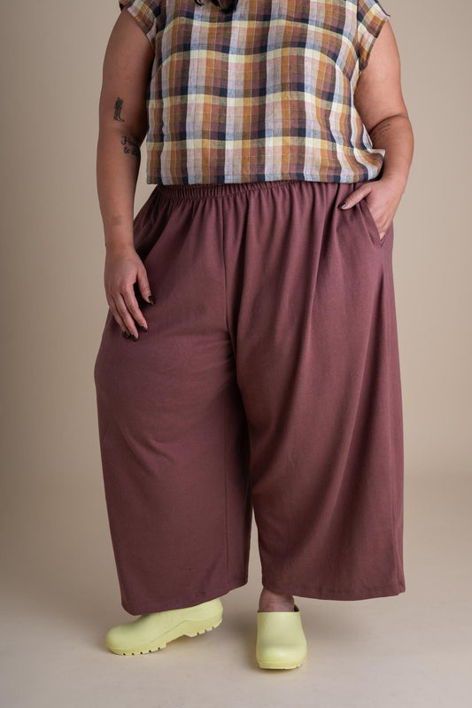 Weekend Pants (Updated) in Russet