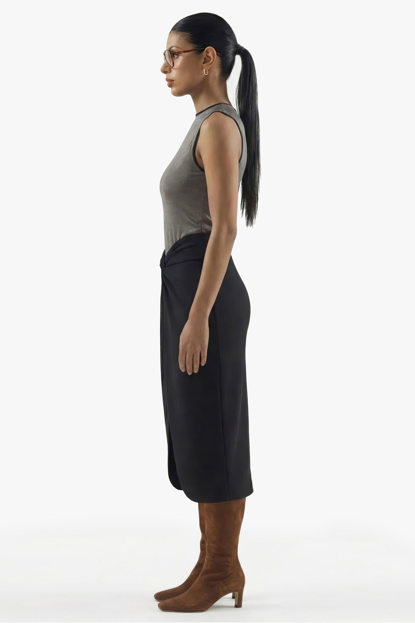 Knot Skirt: EMF Shielding