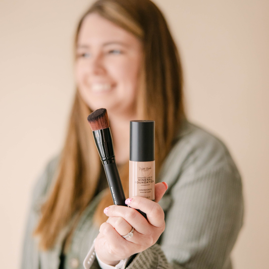 Liquid Mineral Foundation | oil-free, lightweight