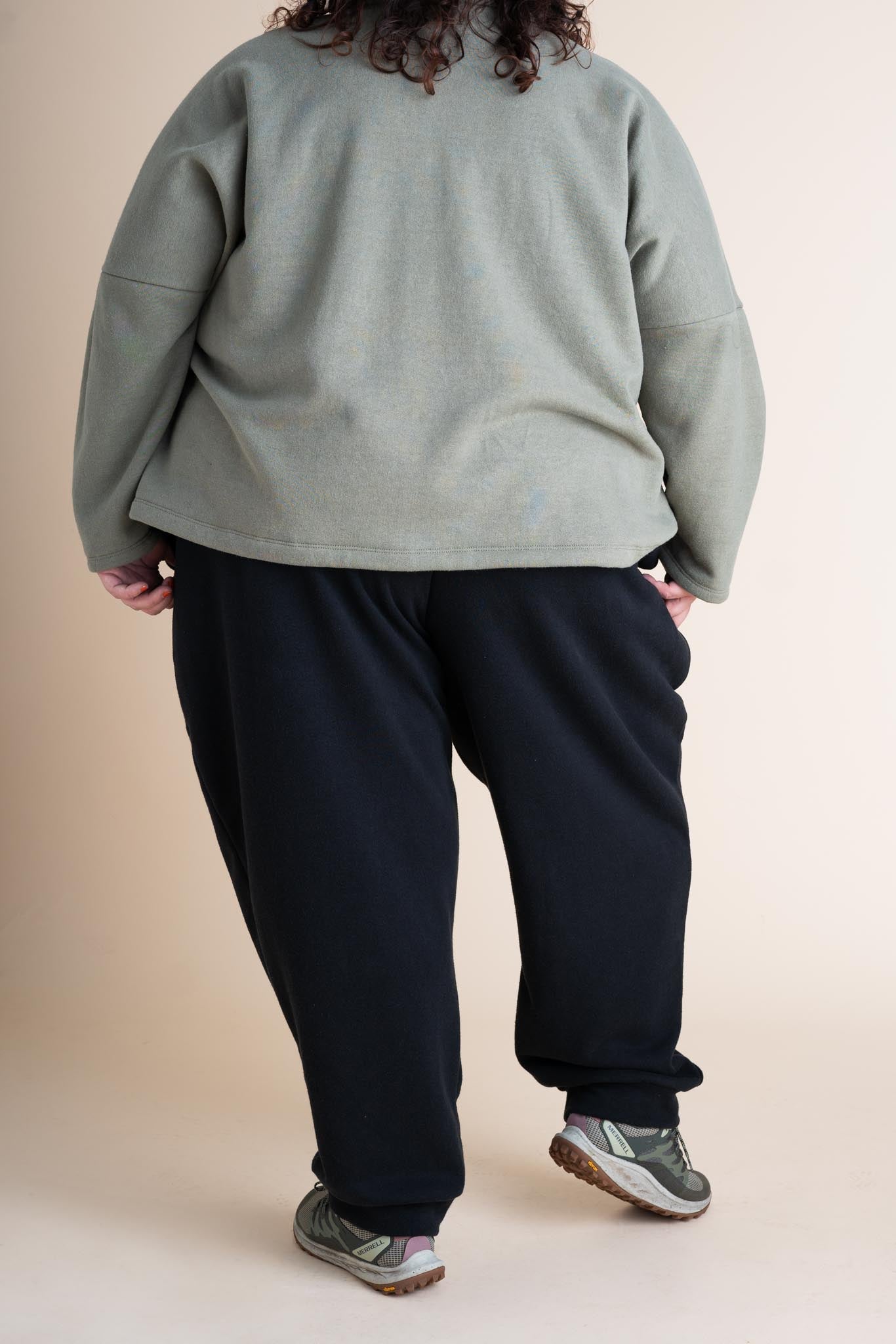 Joggers (Updated) in Black