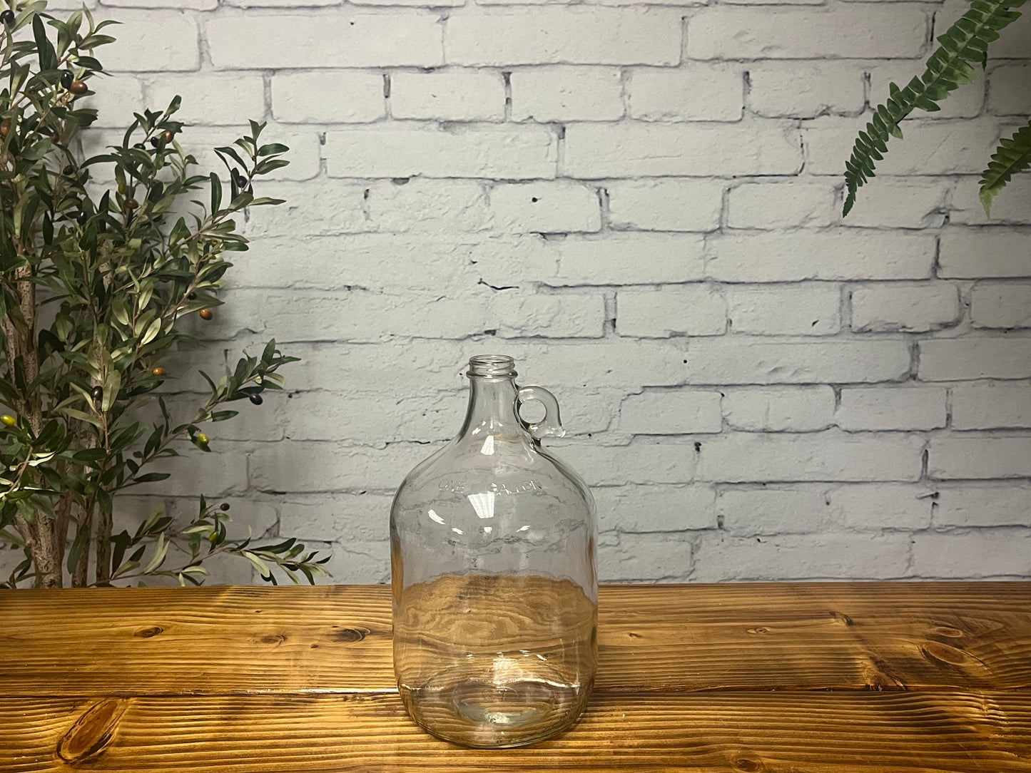 1 Gallon Glass Jug with Cap - Homeland Harvest