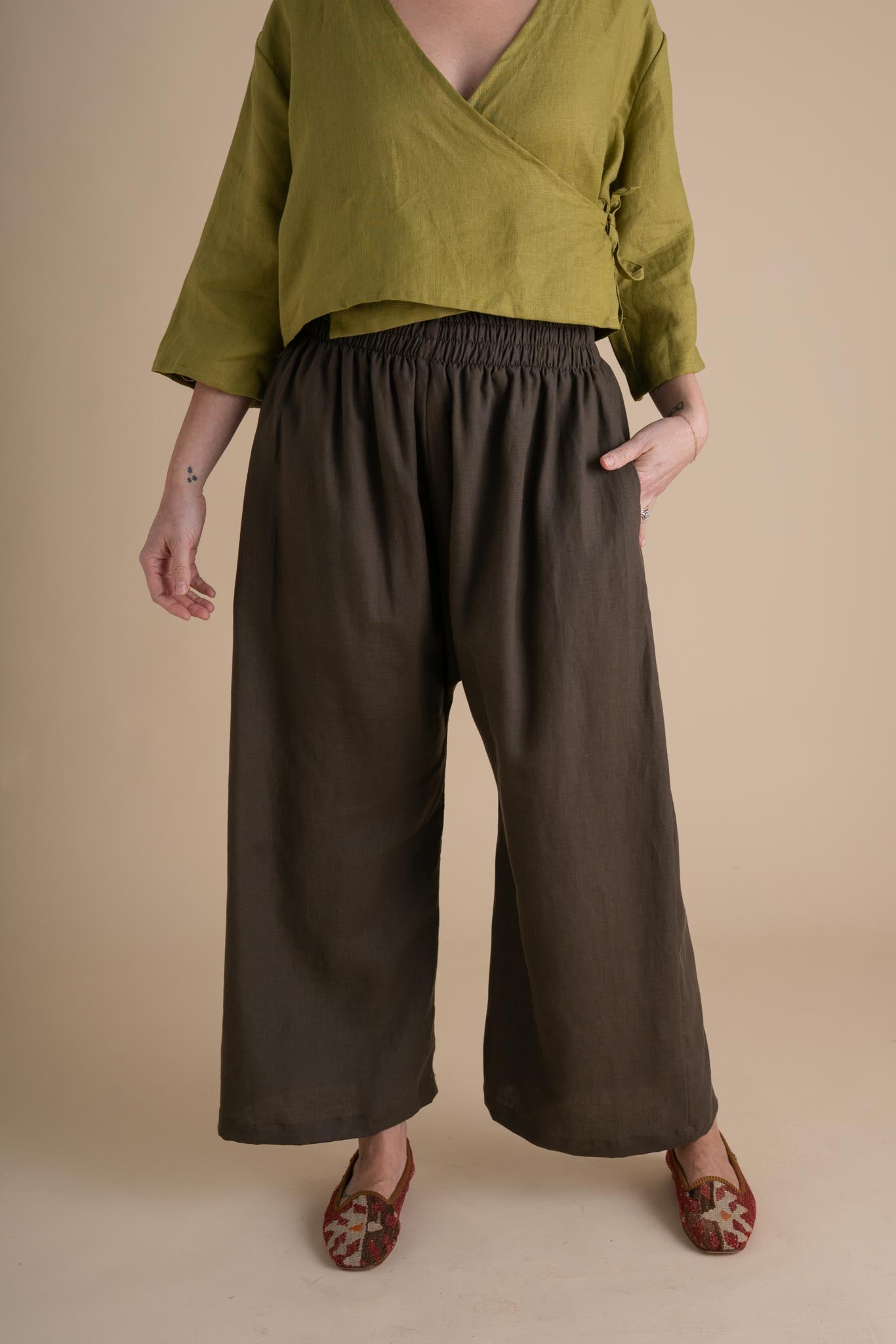 Weekend Pants (Updated) in Lichen