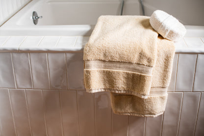 Bath Towel Made of Luxury USA Cotton - Homeland Harvest