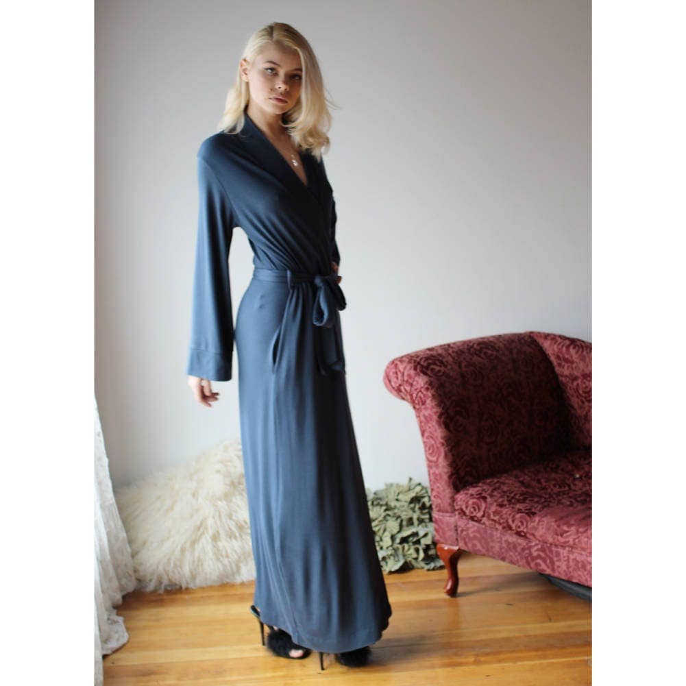 long bamboo robe with side pockets - Homeland Harvest