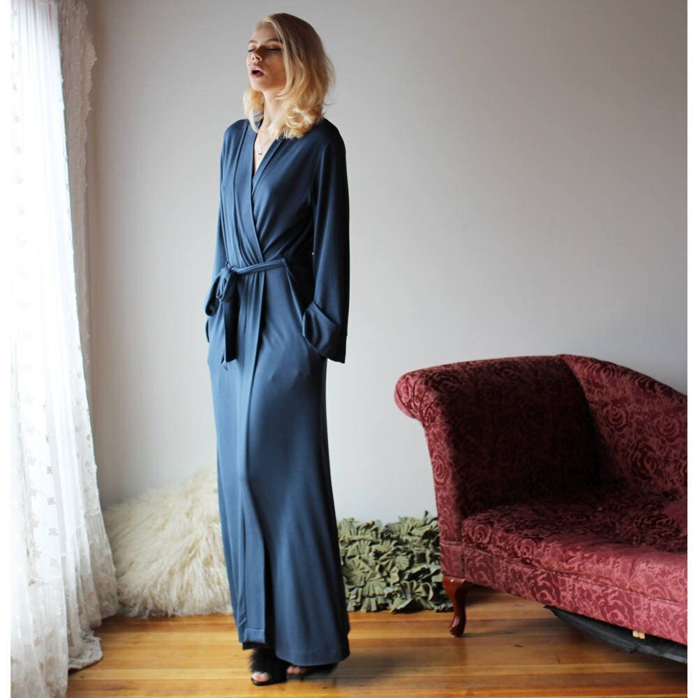 long bamboo robe with side pockets - Homeland Harvest