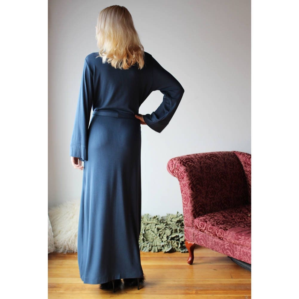 long bamboo robe with side pockets - Homeland Harvest