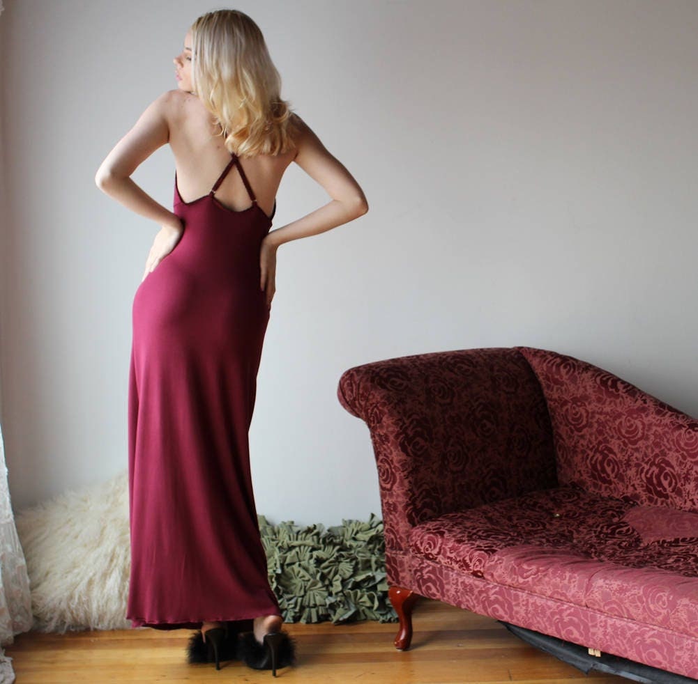 Long bamboo nightgown with plunging lace neckline - Homeland Harvest