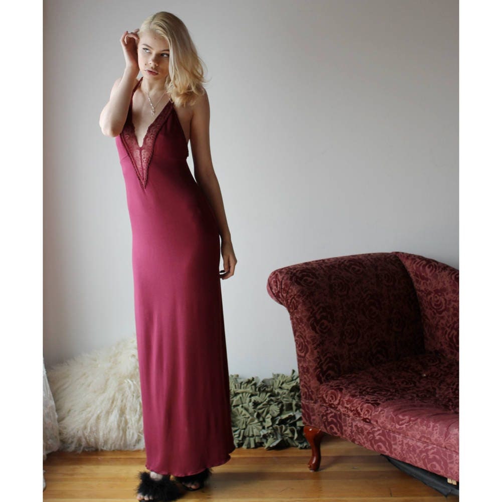 Long bamboo nightgown with plunging lace neckline - Homeland Harvest