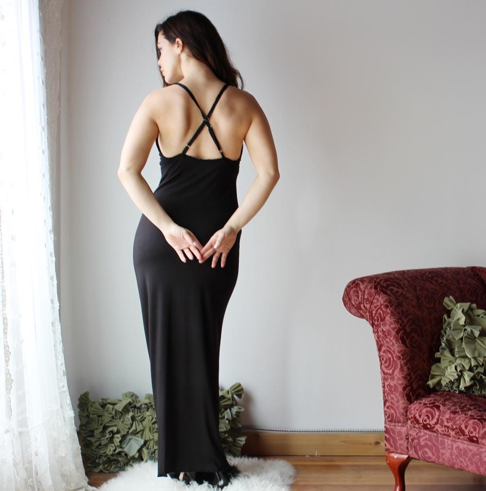 Long bamboo nightgown with plunging lace neckline - Homeland Harvest