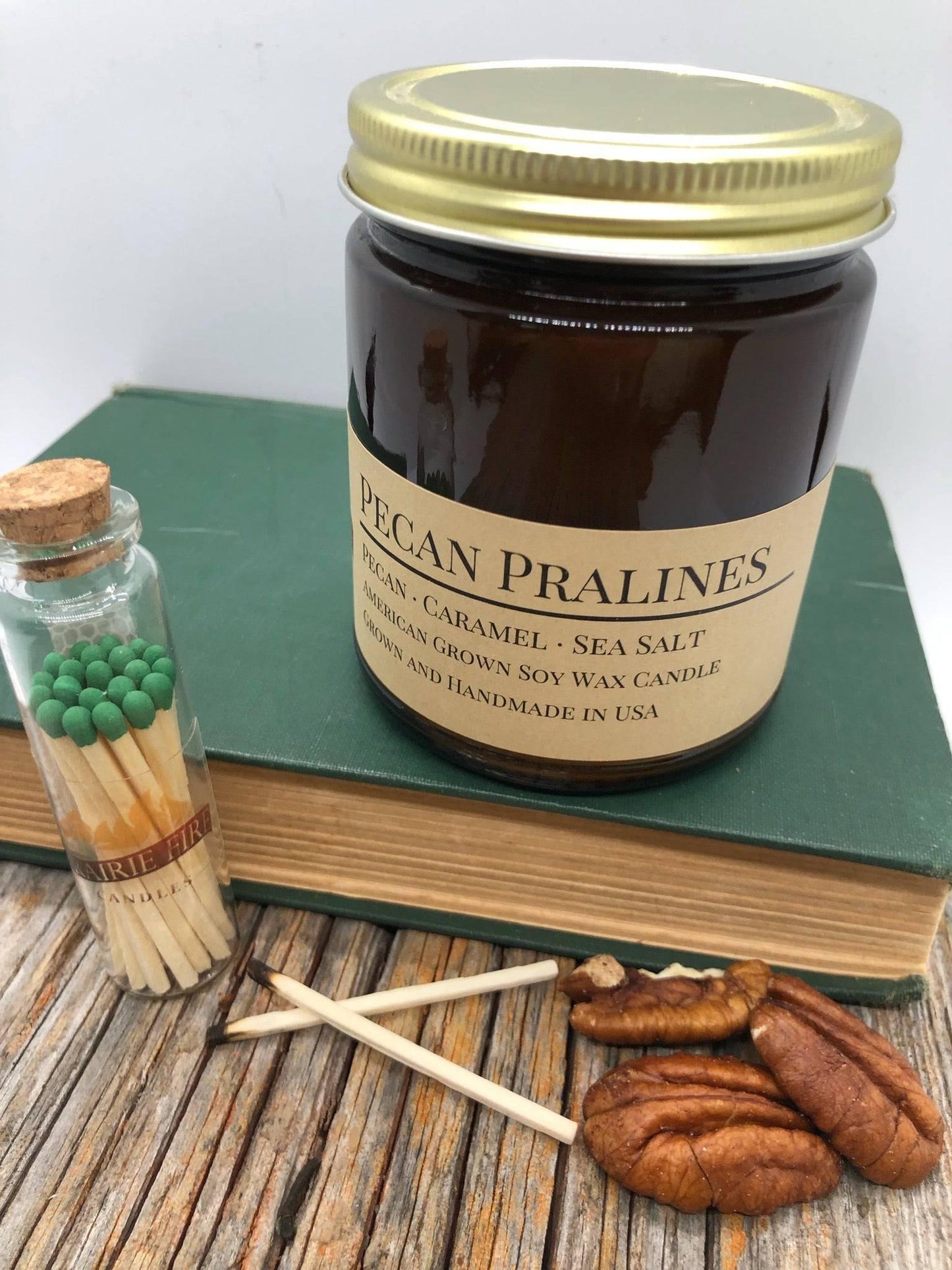 Pecan Pralines Soy Wax Candle | 9 oz Amber Apothecary Jar